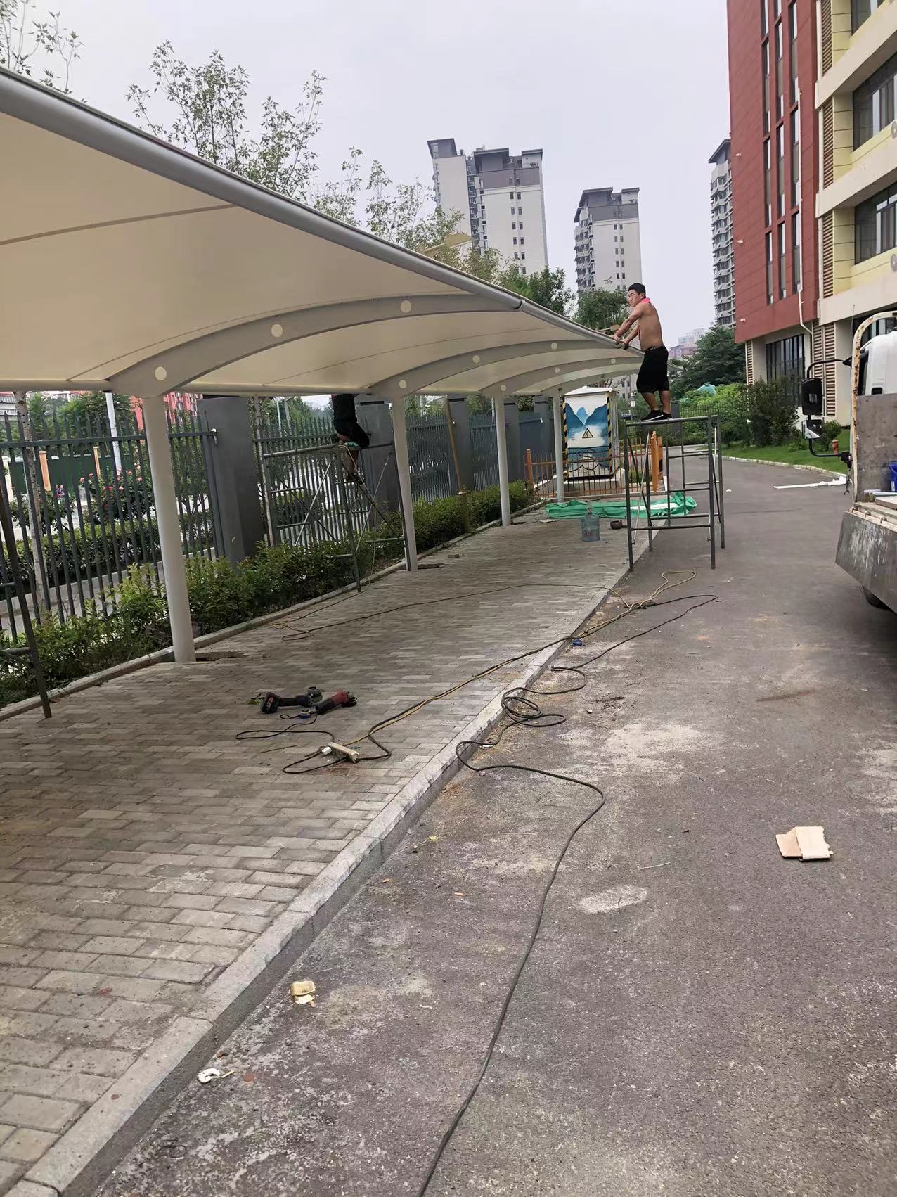 膜結(jié)構(gòu)停車棚應(yīng)該注意哪些要點？